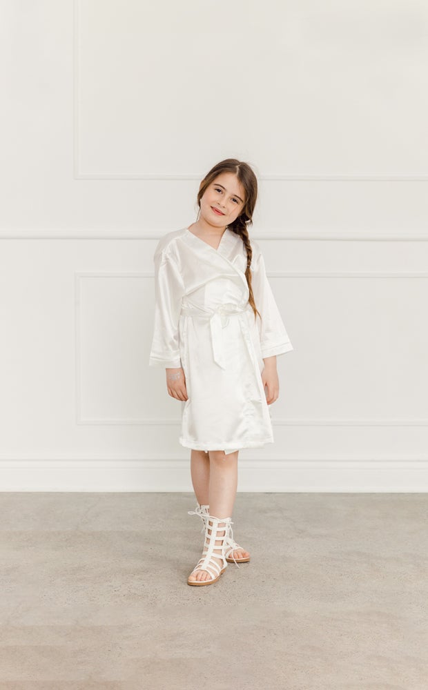 Category Slider - Junior Bridesmaid Satin Robes